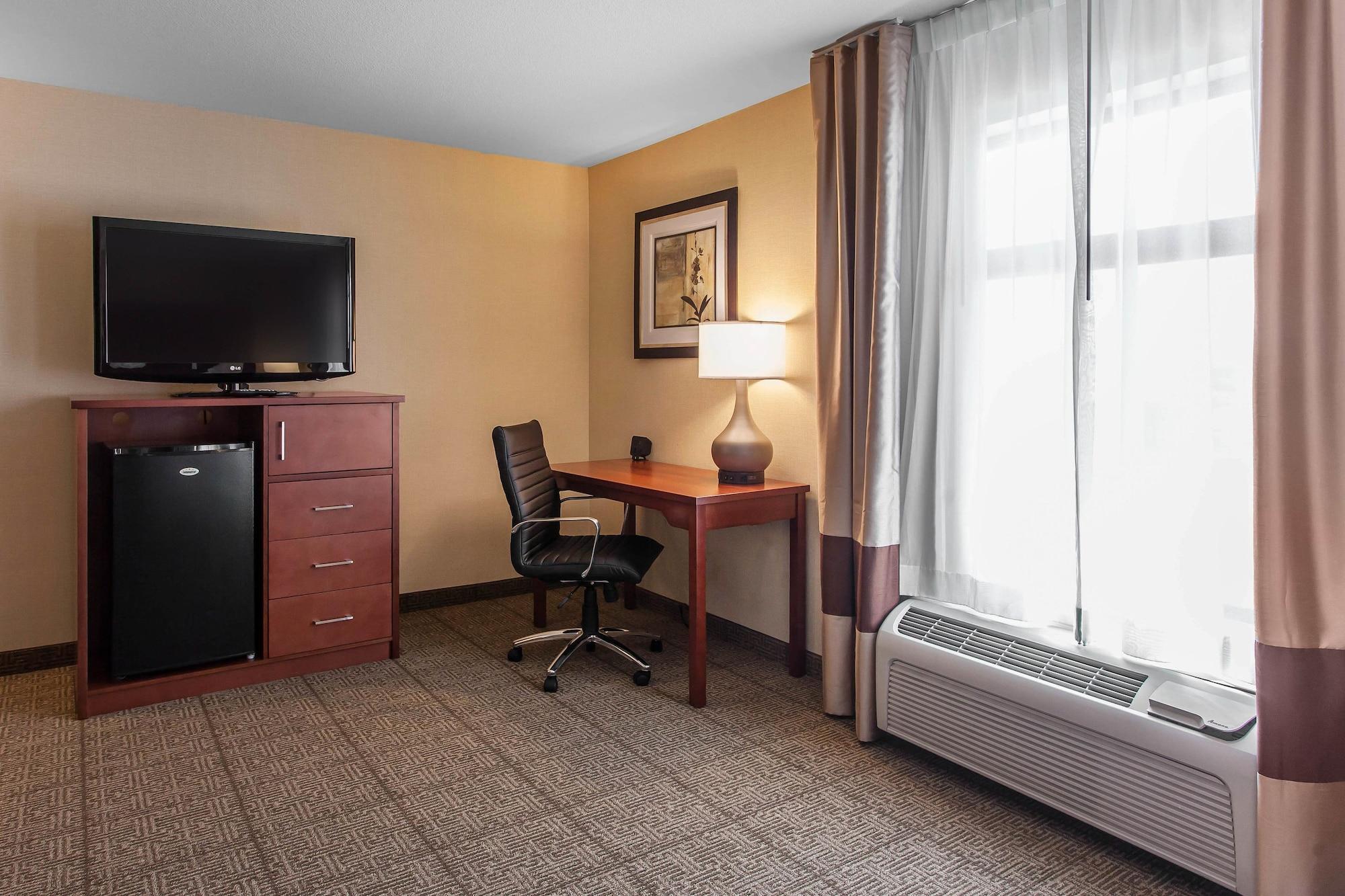 Comfort Inn & Suites Near Fallon Naval Air Station Exteriér fotografie