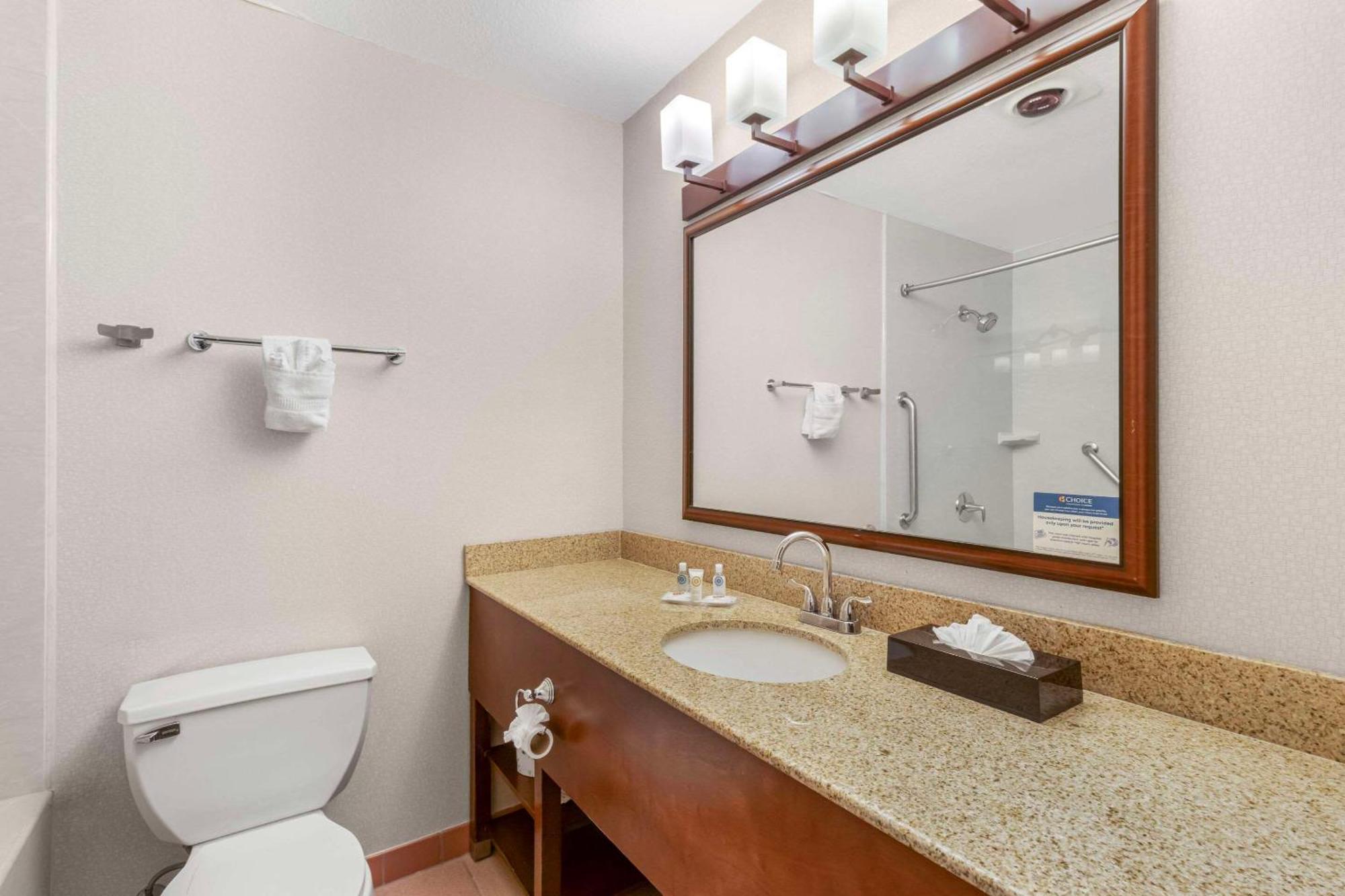 Comfort Inn & Suites Near Fallon Naval Air Station Exteriér fotografie