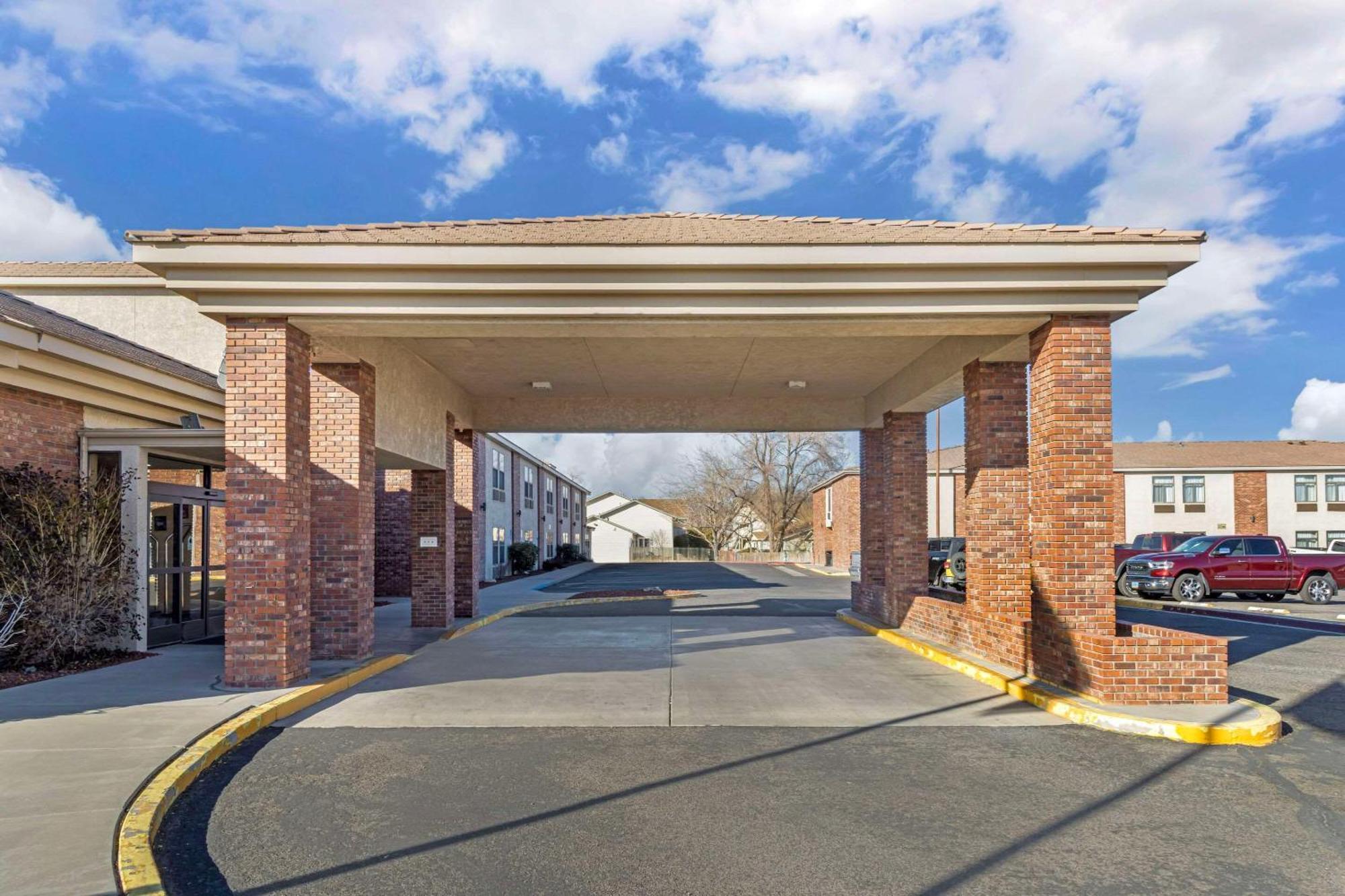 Comfort Inn & Suites Near Fallon Naval Air Station Exteriér fotografie