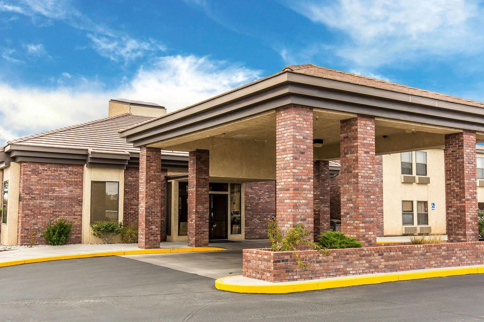 Comfort Inn & Suites Near Fallon Naval Air Station Exteriér fotografie