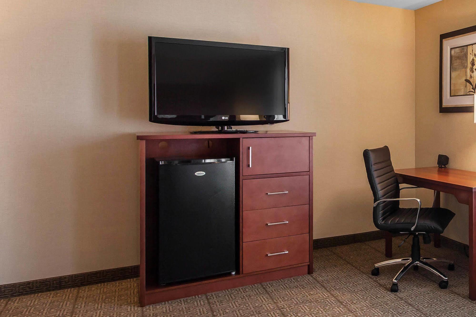 Comfort Inn & Suites Near Fallon Naval Air Station Exteriér fotografie